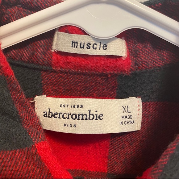 Top - Picture 2 of 5